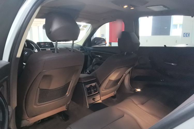 Used BMW 3 Series 2018 320Li Fashion Model Left Rear Seat