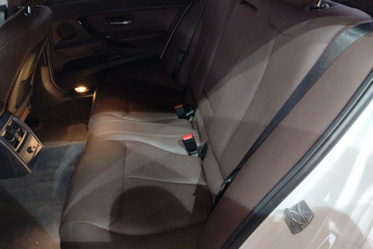 Used BMW 3 Series 2018 320Li Fashion Model Left Rear Seat