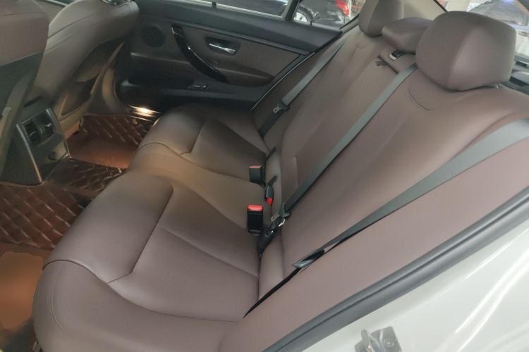 Used BMW 3 Series 2018 320Li Fashion Model Left Rear Seat