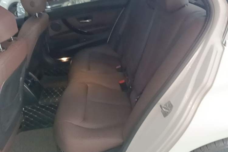 Used BMW 3 Series 2018 320Li Fashion Model Left Rear Seat