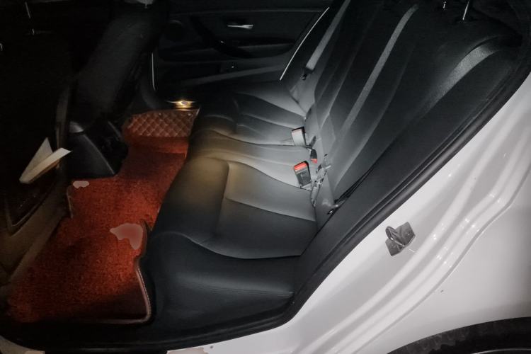 Used BMW 3 Series 2018 320Li Leading Model M Sport Package Left Rear Seat