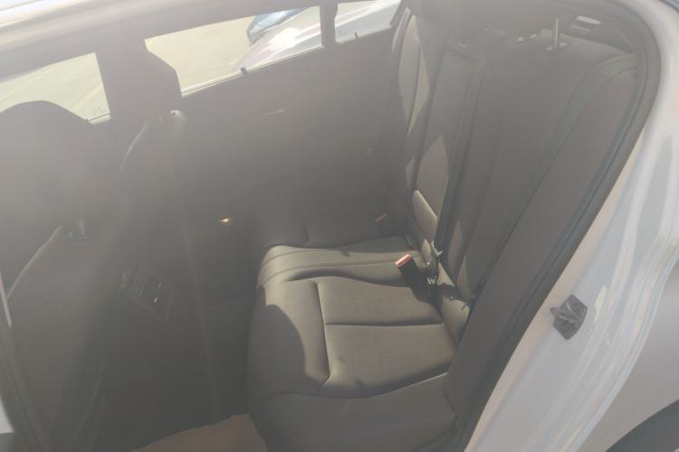 Used BMW 3 Series 2018 320Li Fashion Model Left Rear Seat