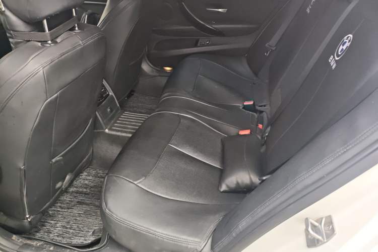 Used BMW 3 Series 2018 320Li Fashion Model Left Rear Seat