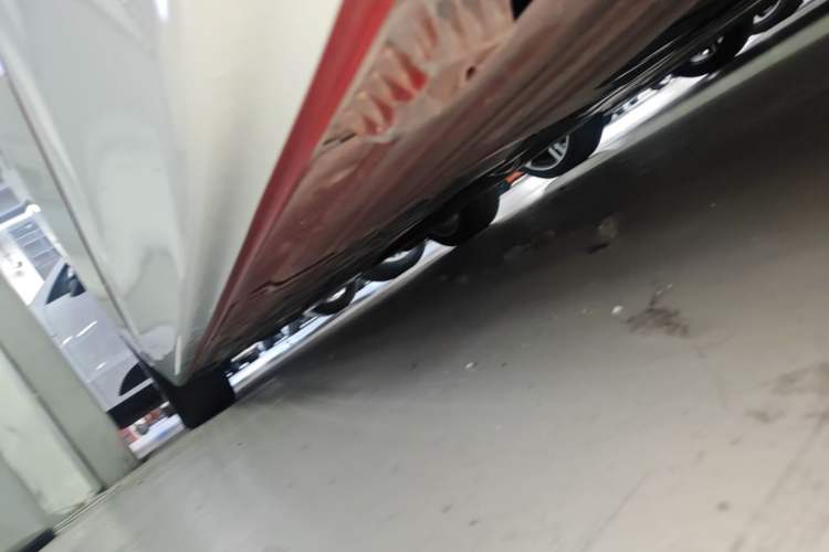 Used BMW 3 Series 2018 320Li Fashion Model Left Side Sill