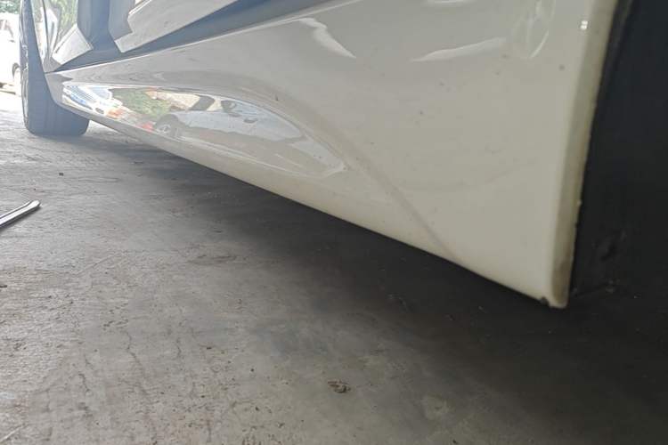 Used BMW 3 Series 2018 320i M Sport Package Left Side Sill