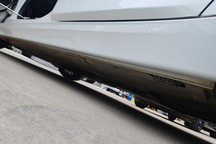 Used BMW 3 Series 2018 320Li Fashion Model Left Side Sill