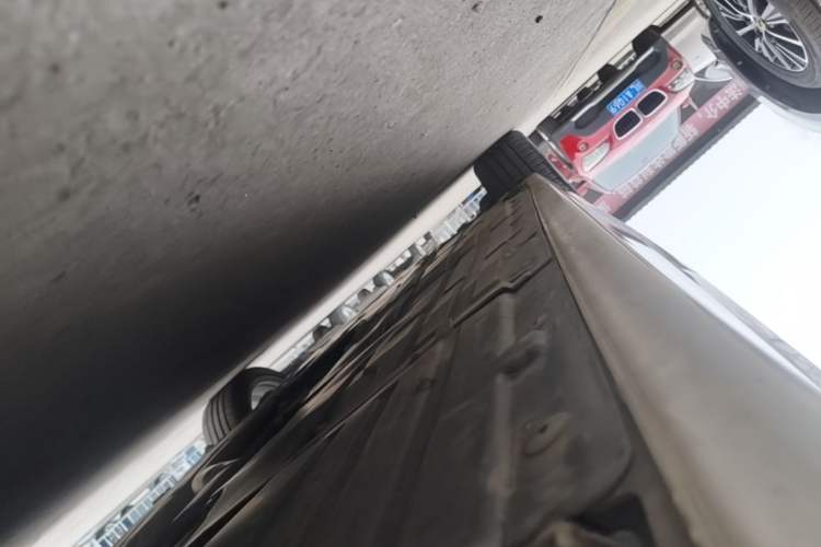 Used BMW 3 Series 2018 320Li Fashion Model Left Side Sill