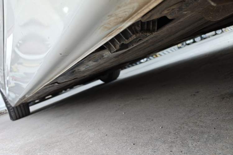 Used BMW 3 Series 2018 320Li Fashion Model Left Side Sill