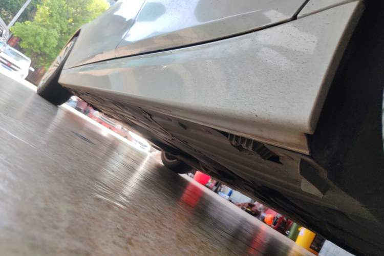 Used BMW 3 Series 2018 320Li Fashion Model Left Side Sill
