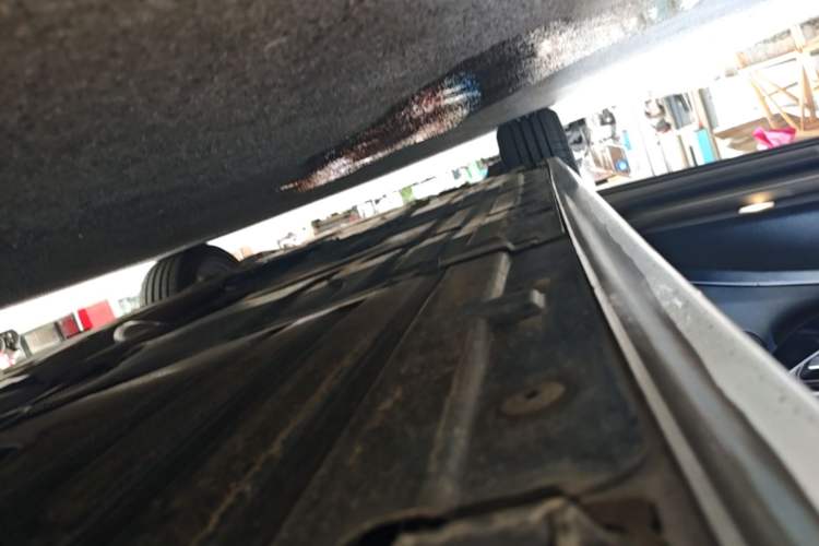 Used BMW 3 Series 2018 320Li Fashion Model Left Side Sill