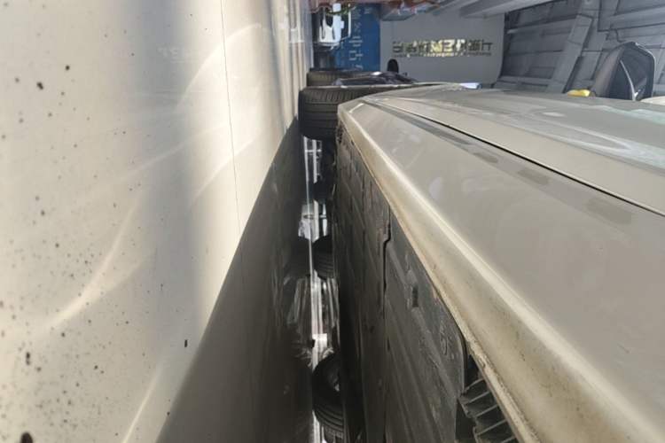 Used BMW 3 Series 2018 320Li Fashion Model Left Side Sill