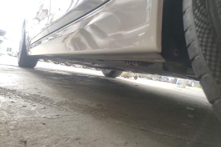 Used BMW 3 Series 2018 320Li Fashion Model Left Side Sill
