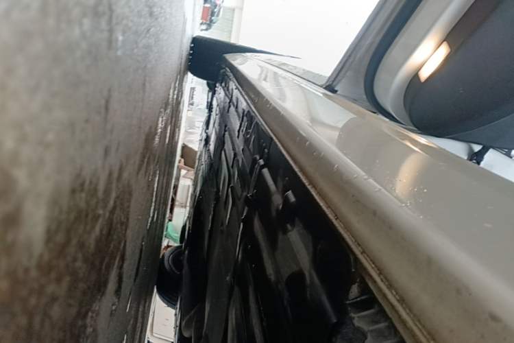 Used BMW 3 Series 2018 320Li Fashion Model Left Side Sill