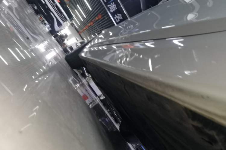 Used BMW 3 Series 2018 320Li Fashion Model Left Side Sill