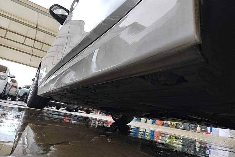 Used BMW 3 Series 2018 320Li Fashion Model Left Side Sill