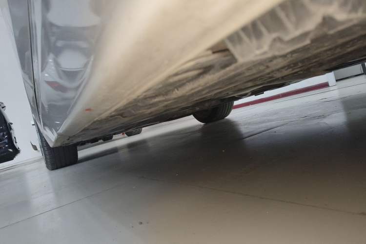 Used BMW 3 Series 2018 320Li xDrive Fashion Model Left Side Sill