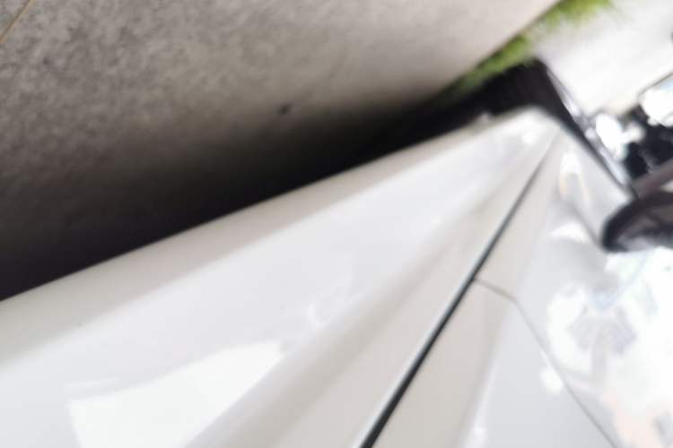 Used BMW 3 Series 2018 320i M Sport Package Left Side Sill