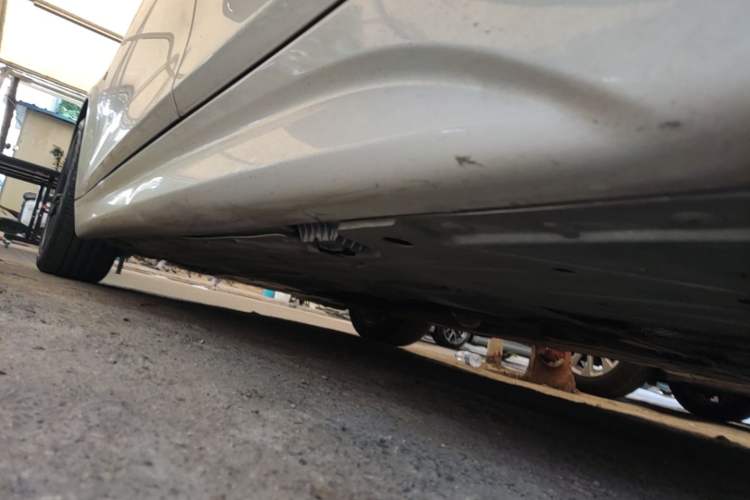 Used BMW 3 Series 2018 320i M Sport Package Left Side Sill