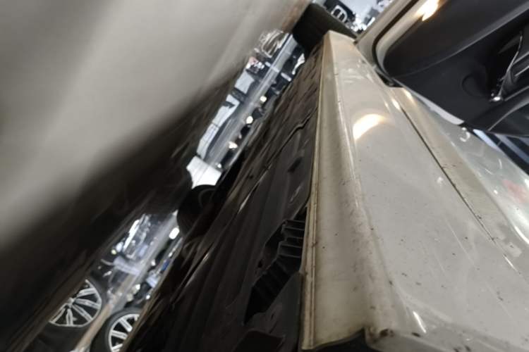 Used BMW 3 Series 2018 320Li Fashion Model Left Side Sill