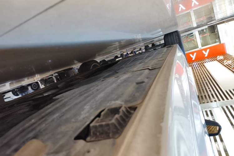 Used BMW 3 Series 2018 320Li Fashion Model Left Side Sill