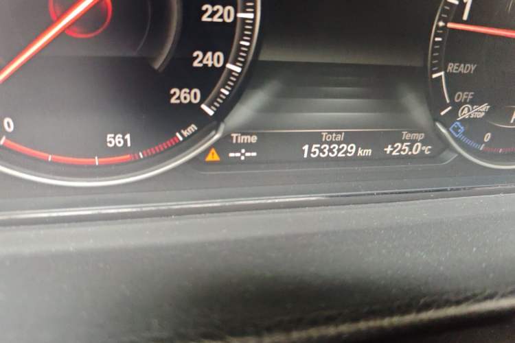 Used BMW 3 Series 2018 320Li M Sport Night Edition Odometer Close Up