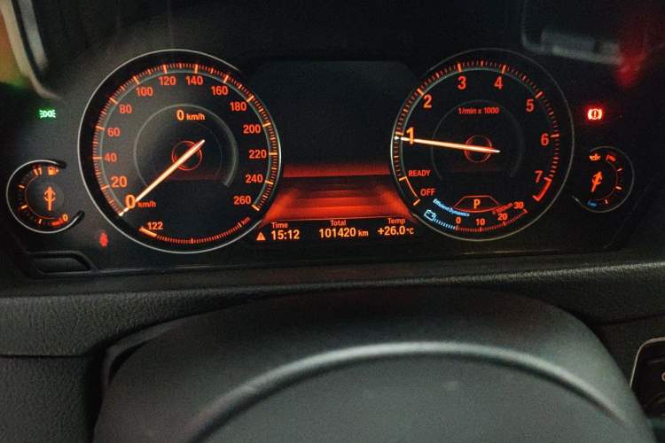 Used BMW 3 Series 2018 320Li M Sport Night Edition Odometer Close Up