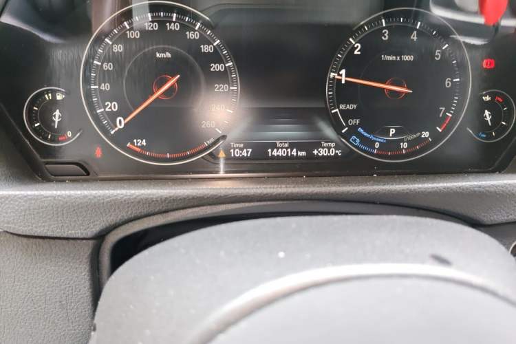 Used BMW 3 Series 2018 320Li M Sport Night Edition Odometer Close Up
