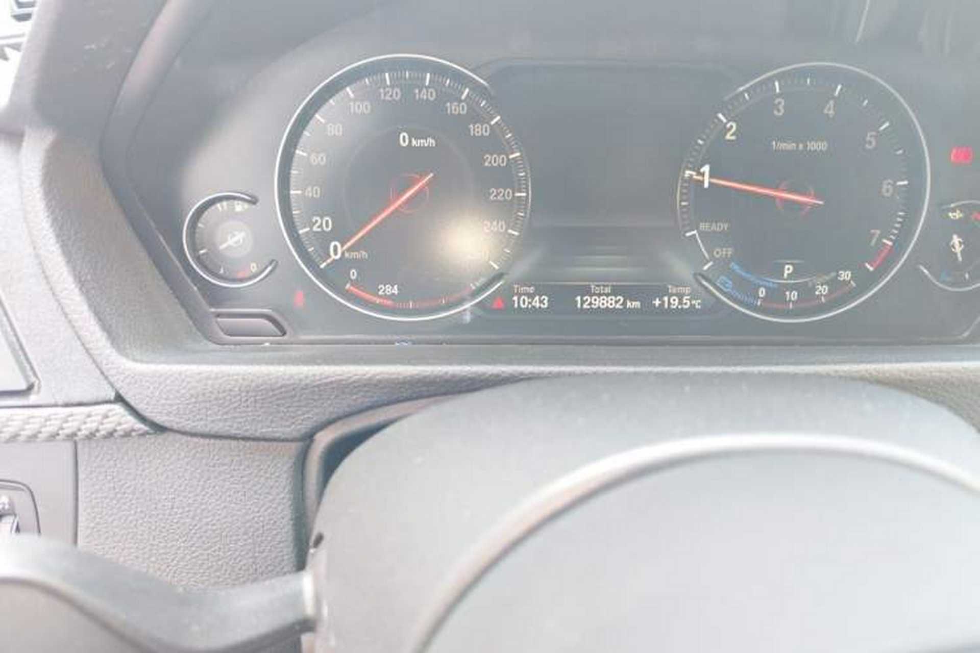 Used BMW 3 Series 2018 320Li Leading Model M Sport Package Odometer Close Up