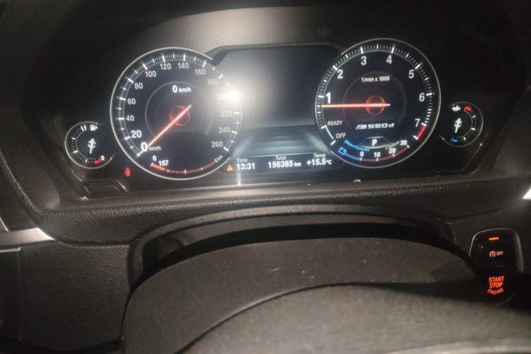Used BMW 3 Series 2018 320Li Leading Luxury Package Odometer Close Up