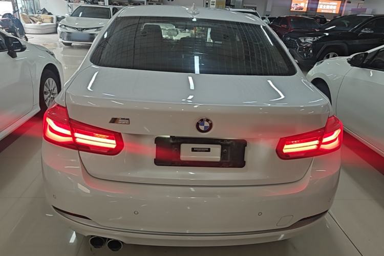 Used BMW 3 Series 2018 320Li Fashion Model Rear