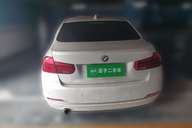 Used BMW 3 Series 2018 318Li Rear