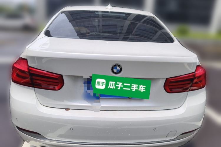 Used BMW 3 Series 2018 318Li Rear
