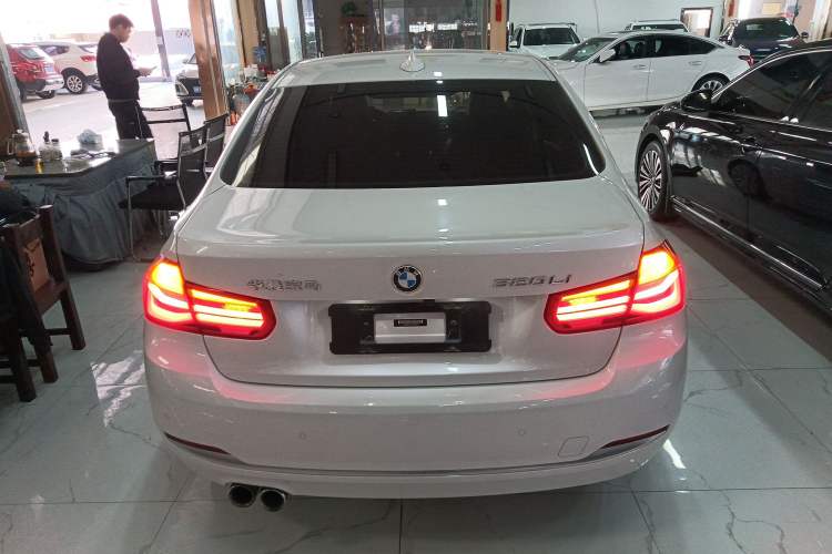 Used BMW 3 Series 2018 320Li Fashion Model Rear