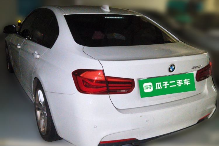 Used BMW 3 Series 2018 320i M Sport Package Rear Left 45 Deg