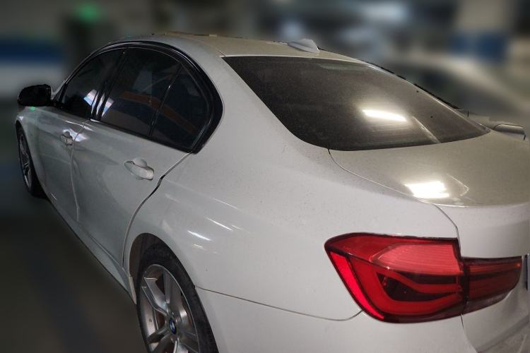 Used BMW 3 Series 2018 320i M Sport Package Rear Left 45 Deg