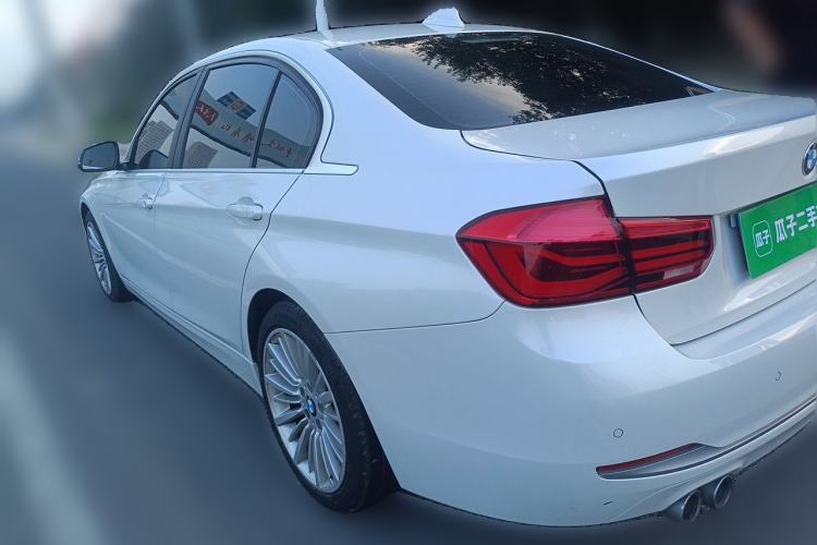 Used BMW 3 Series 2018 320Li Fashion Model Rear Left 45 Deg