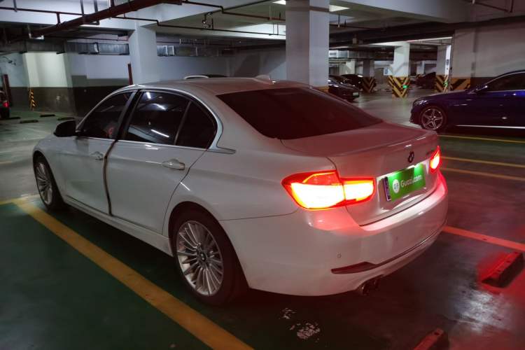 Used BMW 3 Series 2018 320Li Fashion Model Rear Left 45 Deg