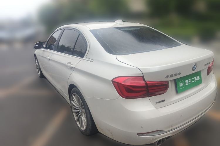 Used BMW 3 Series 2018 320Li xDrive Fashion Model Rear Left 45 Deg