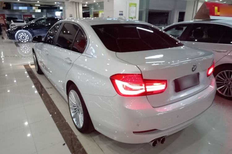 Used BMW 3 Series 2018 320Li Fashion Model Rear Left 45 Deg