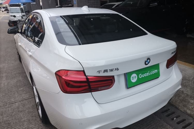 Used BMW 3 Series 2018 320i M Sport Package Rear Left 45 Deg