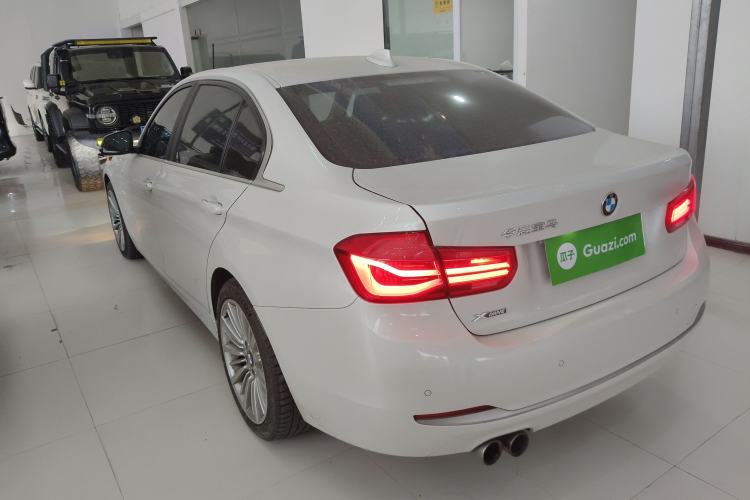 Used BMW 3 Series 2018 320Li xDrive Fashion Model Rear Left 45 Deg