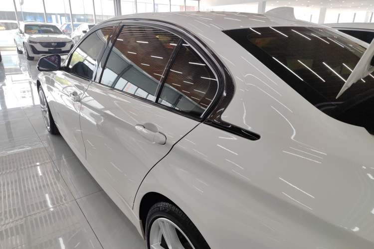 Used BMW 3 Series 2018 320Li Leading Model M Sport Package Rear Left 45 Deg
