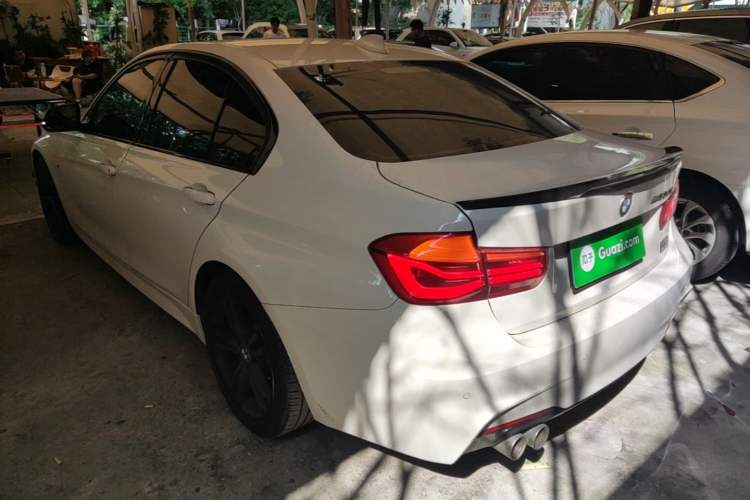 Used BMW 3 Series 2018 320i M Sport Package Rear Left 45 Deg