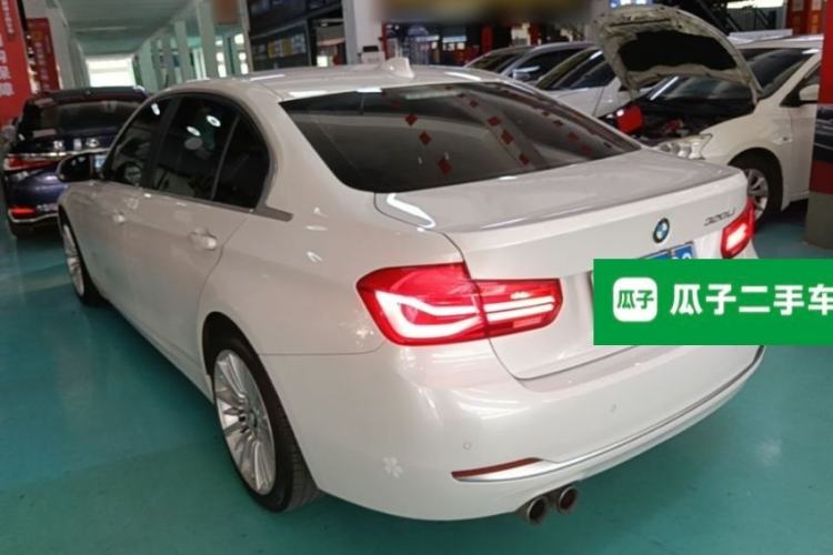 Used BMW 3 Series 2018 320Li Fashion Model Rear Left 45 Deg