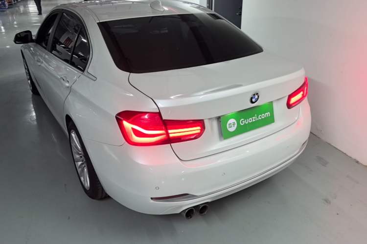 Used BMW 3 Series 2018 320Li Fashion Model Rear Left 45 Deg