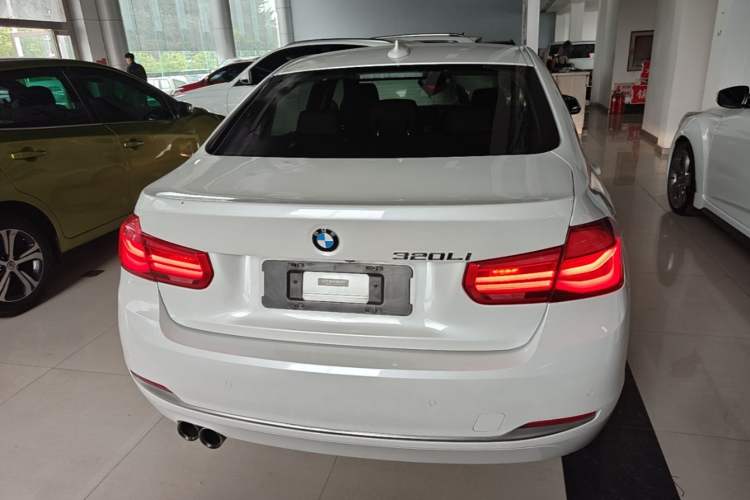 Used BMW 3 Series 2018 320Li Fashion Model Rear