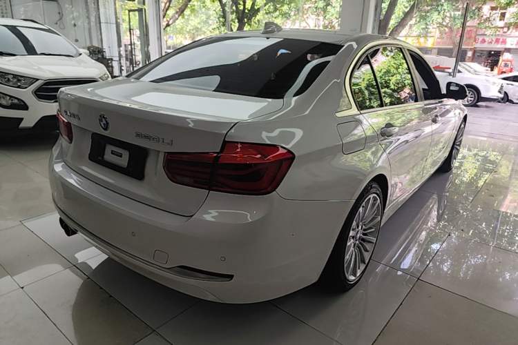Used BMW 3 Series 2018 320Li Fashion Model Rear Right 45 Deg
