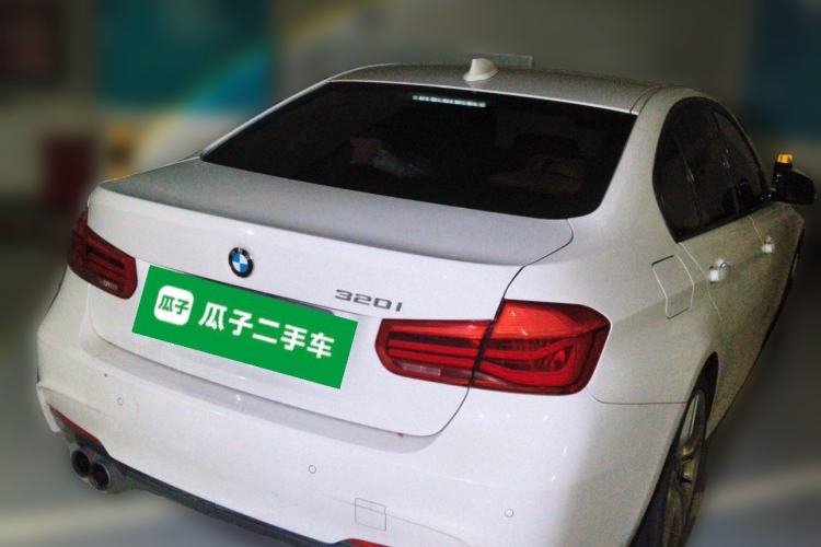 Used BMW 3 Series 2018 320i M Sport Package Rear Right 45 Deg
