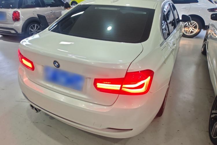 Used BMW 3 Series 2018 320Li Fashion Model Rear Right 45 Deg