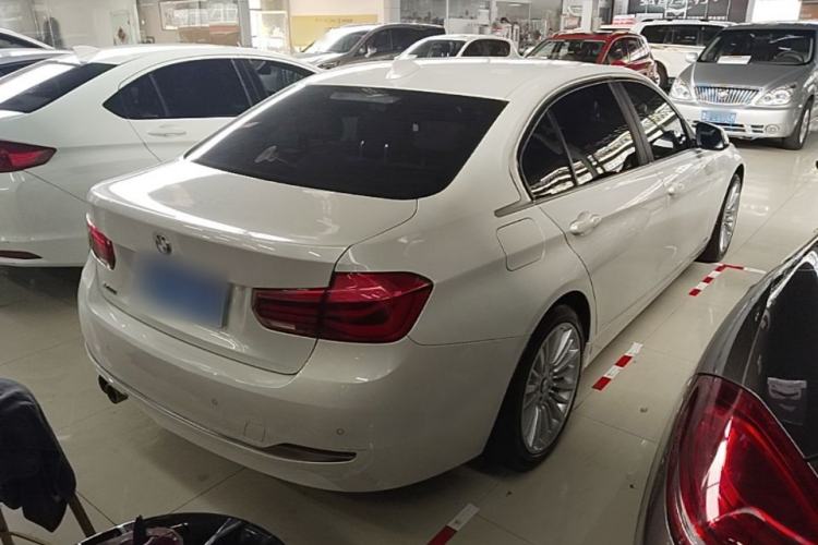 Used BMW 3 Series 2018 320Li xDrive Fashion Model Rear Right 45 Deg